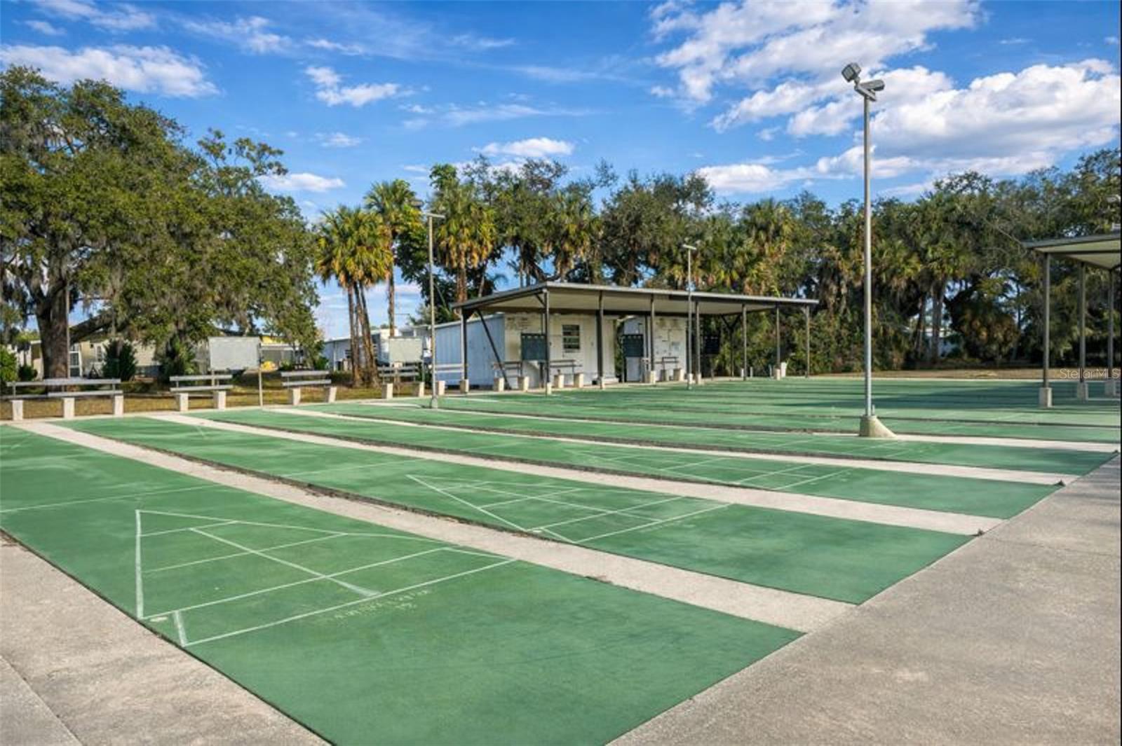 Image 17 of 22 For 6710 36th Avenue E 98