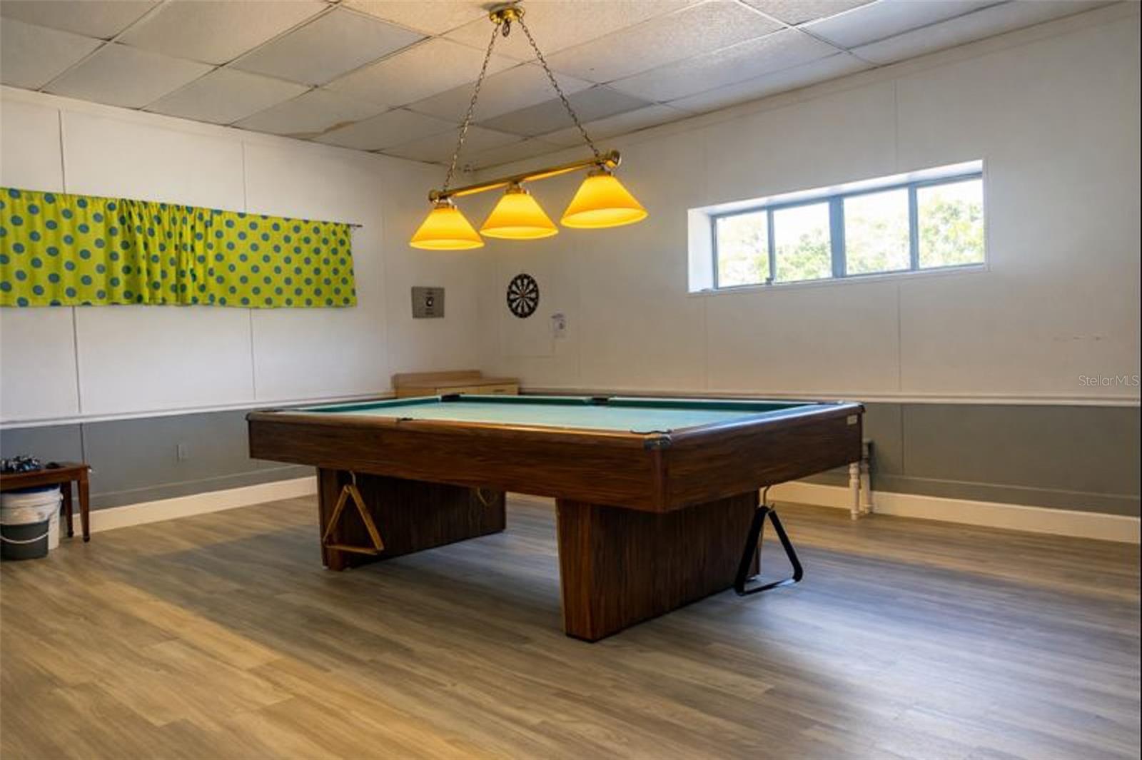 Image 21 of 22 For 6710 36th Avenue E 98