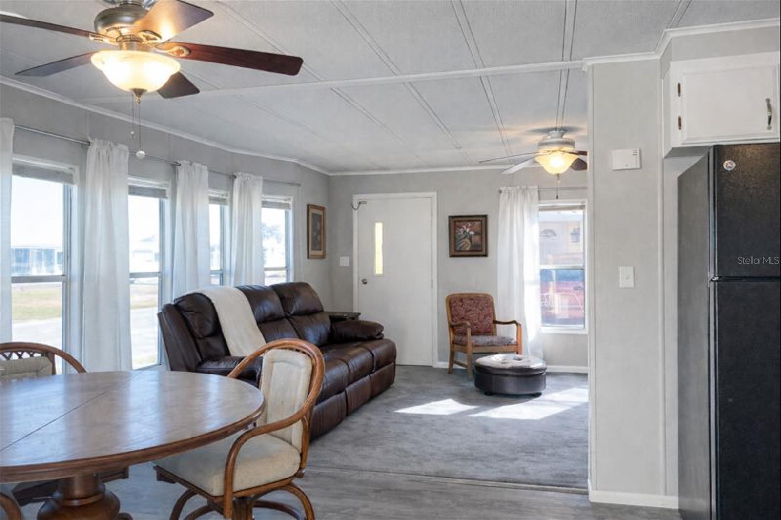 Image 6 of 22 For 6710 36th Avenue E 98