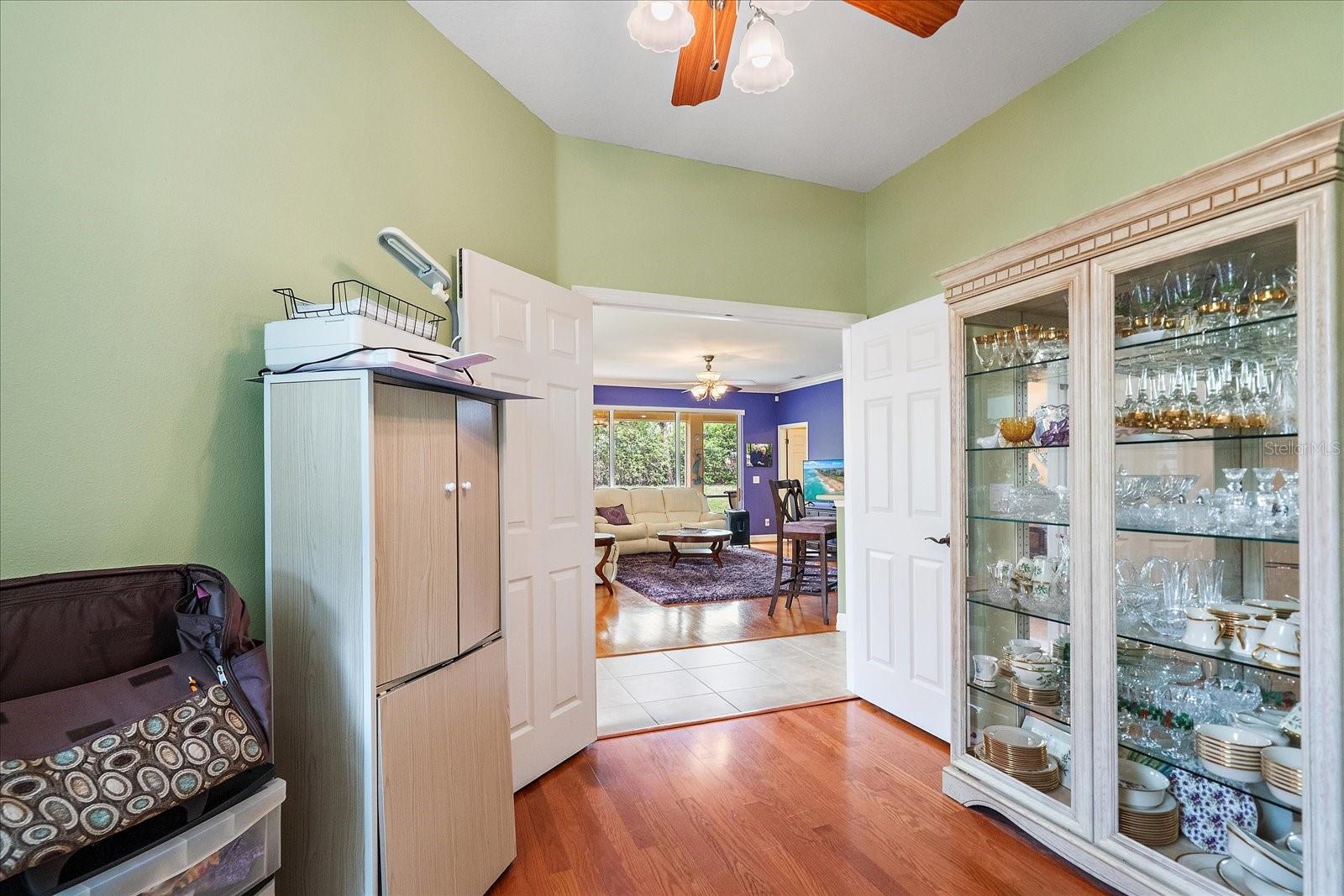 Image 20 of 27 For 11547 52nd Court E