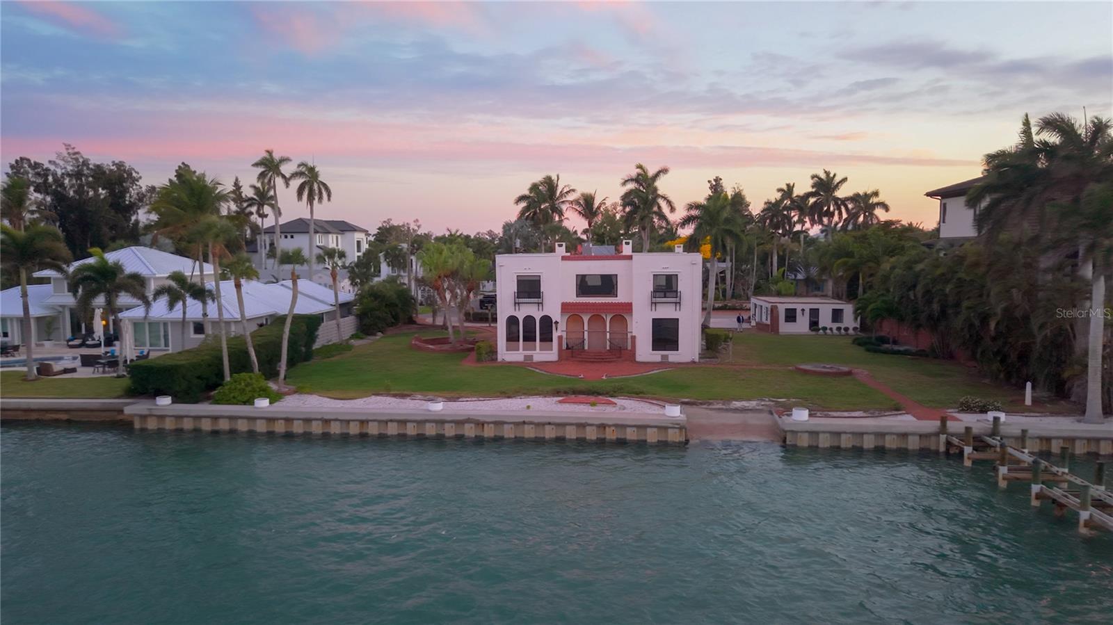 Image 10 of 39 For 679 Norsota Way