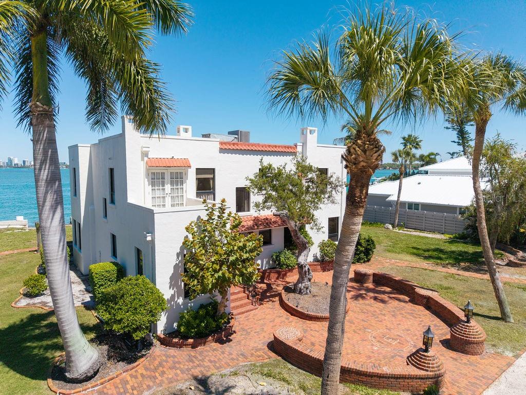 Image 2 of 39 For 679 Norsota Way