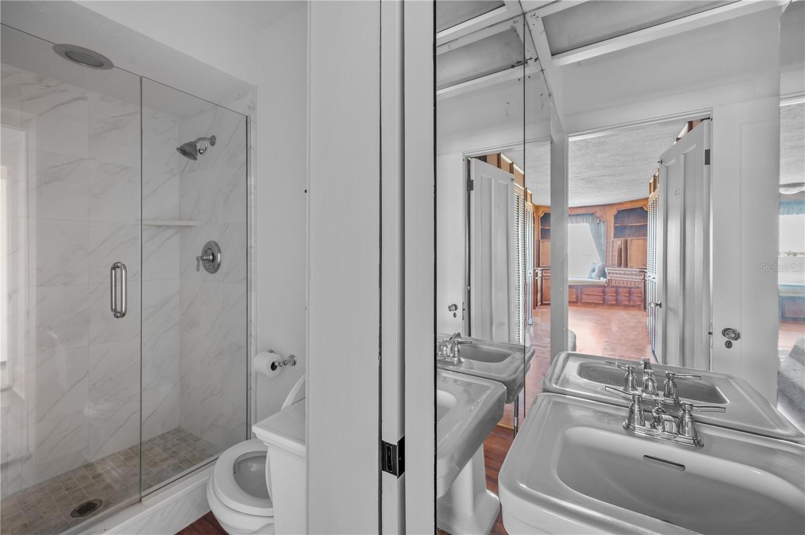 Image 32 of 39 For 679 Norsota Way