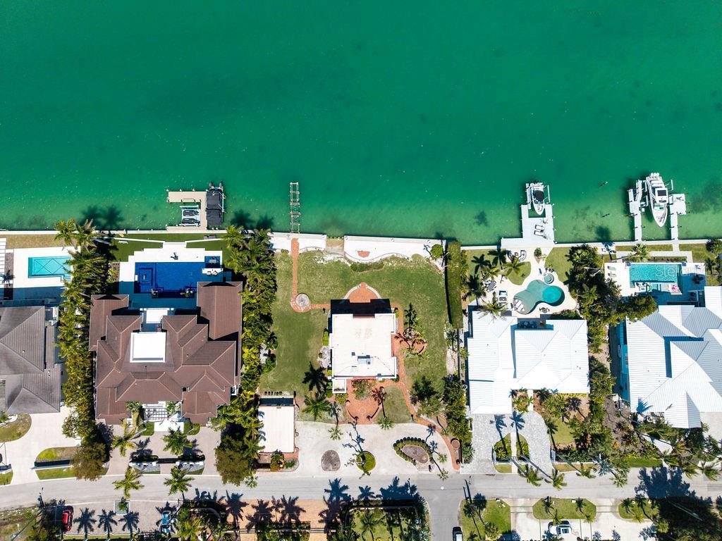 Image 4 of 39 For 679 Norsota Way