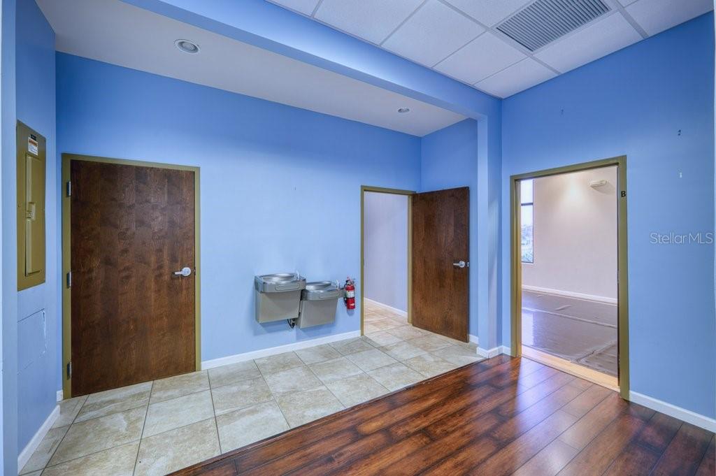 Image 4 of 19 For 8200 66th Street N 1