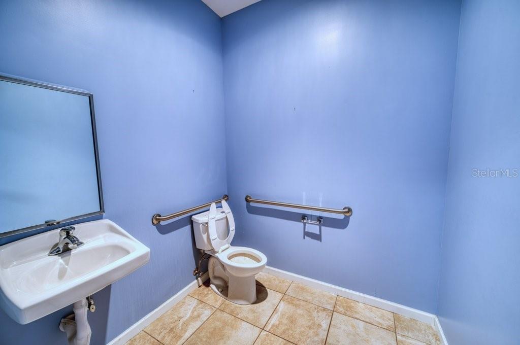 Image 5 of 19 For 8200 66th Street N 1