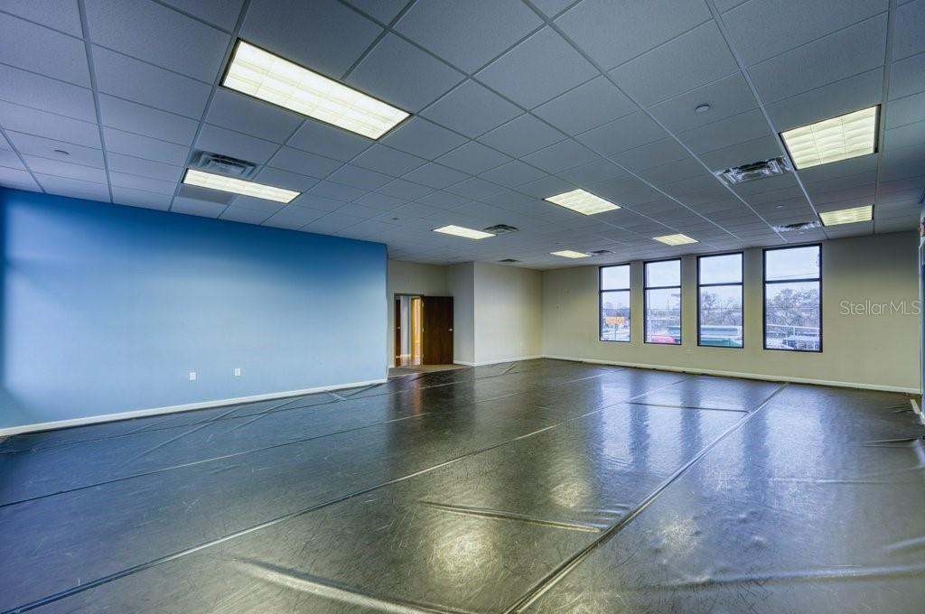 Image 8 of 19 For 8200 66th Street N 1