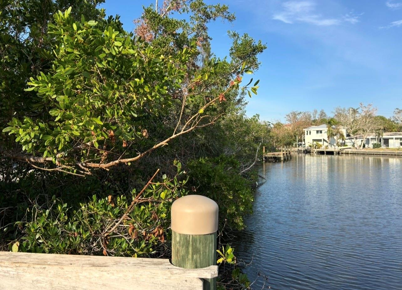 Image 4 of 19 For 671 Avenida Del Norte