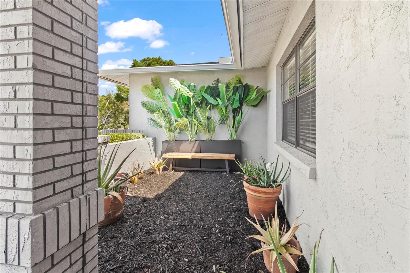 Image 4 of 49 For 4702 Glenbrooke Terrace