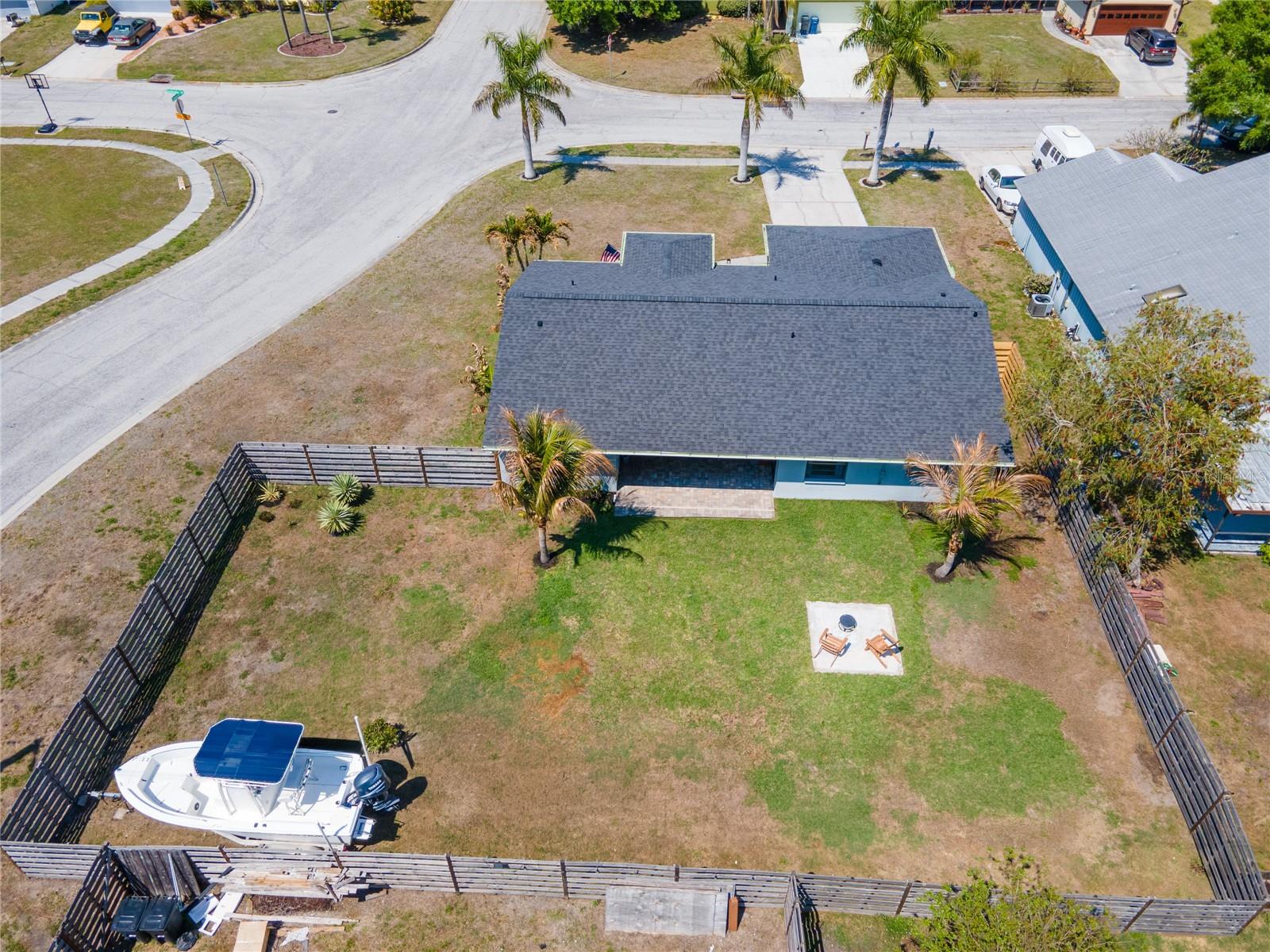 Image 8 of 49 For 4702 Glenbrooke Terrace