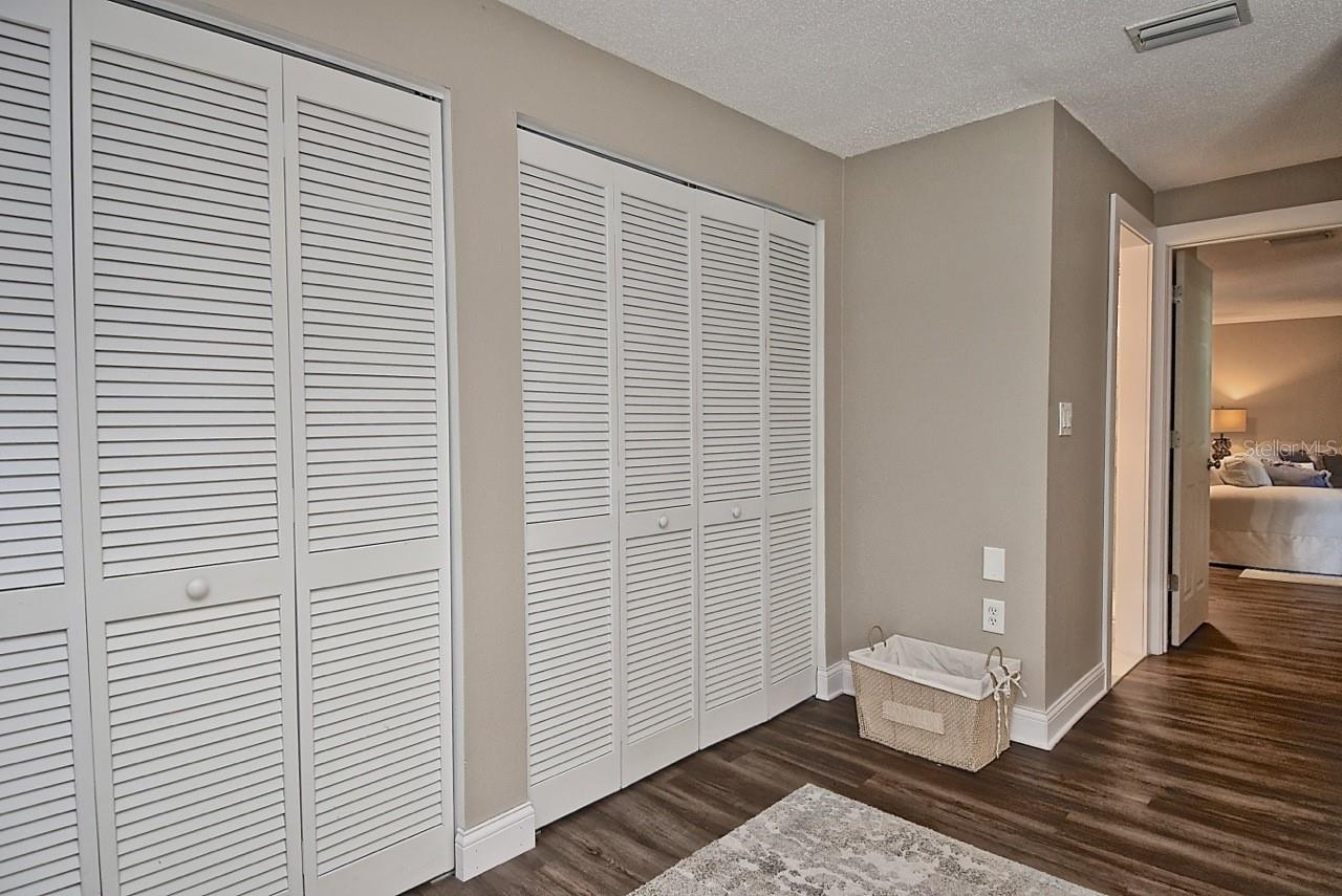 Image 14 of 32 For 2121 Wood Street 201