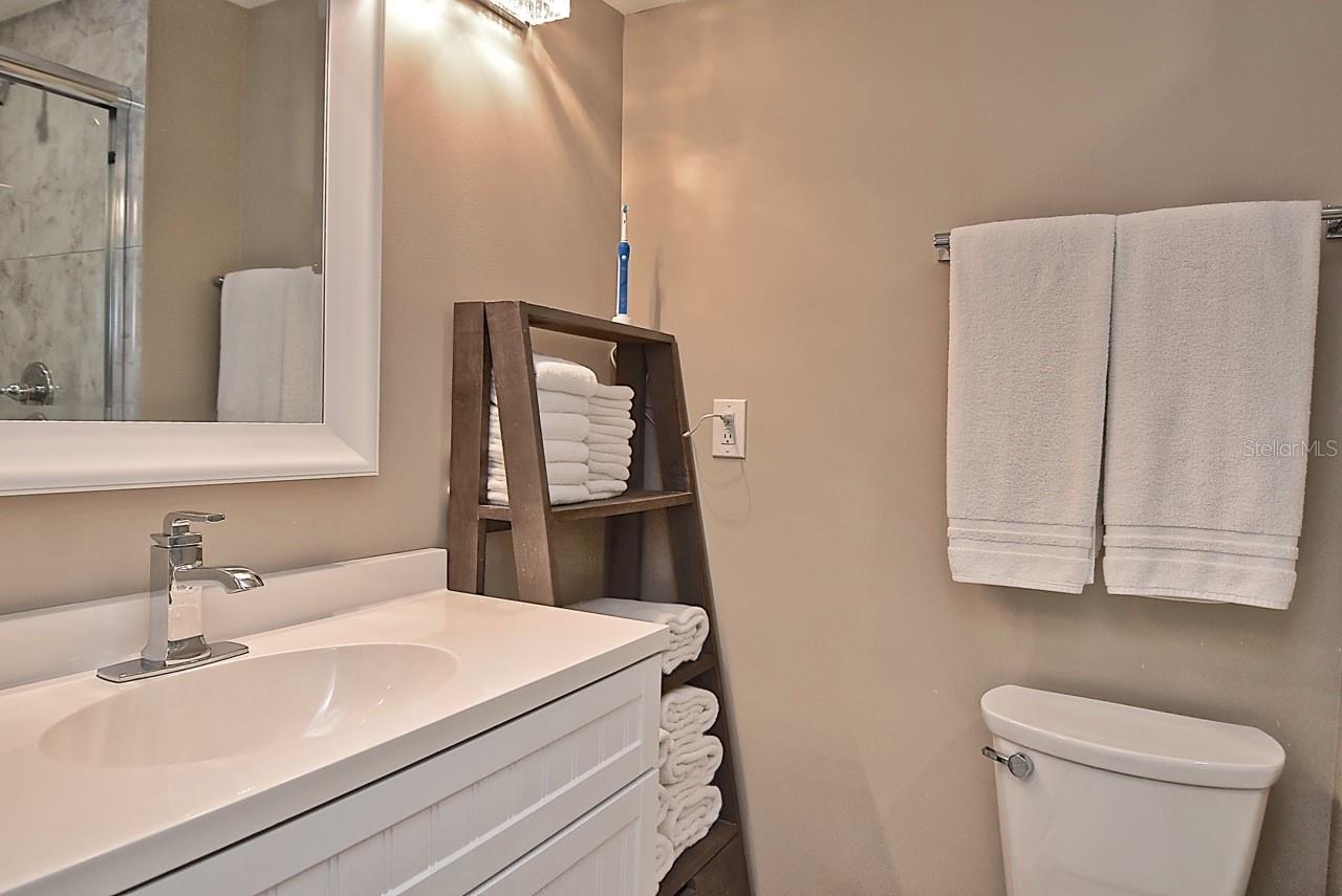 Image 17 of 32 For 2121 Wood Street 201