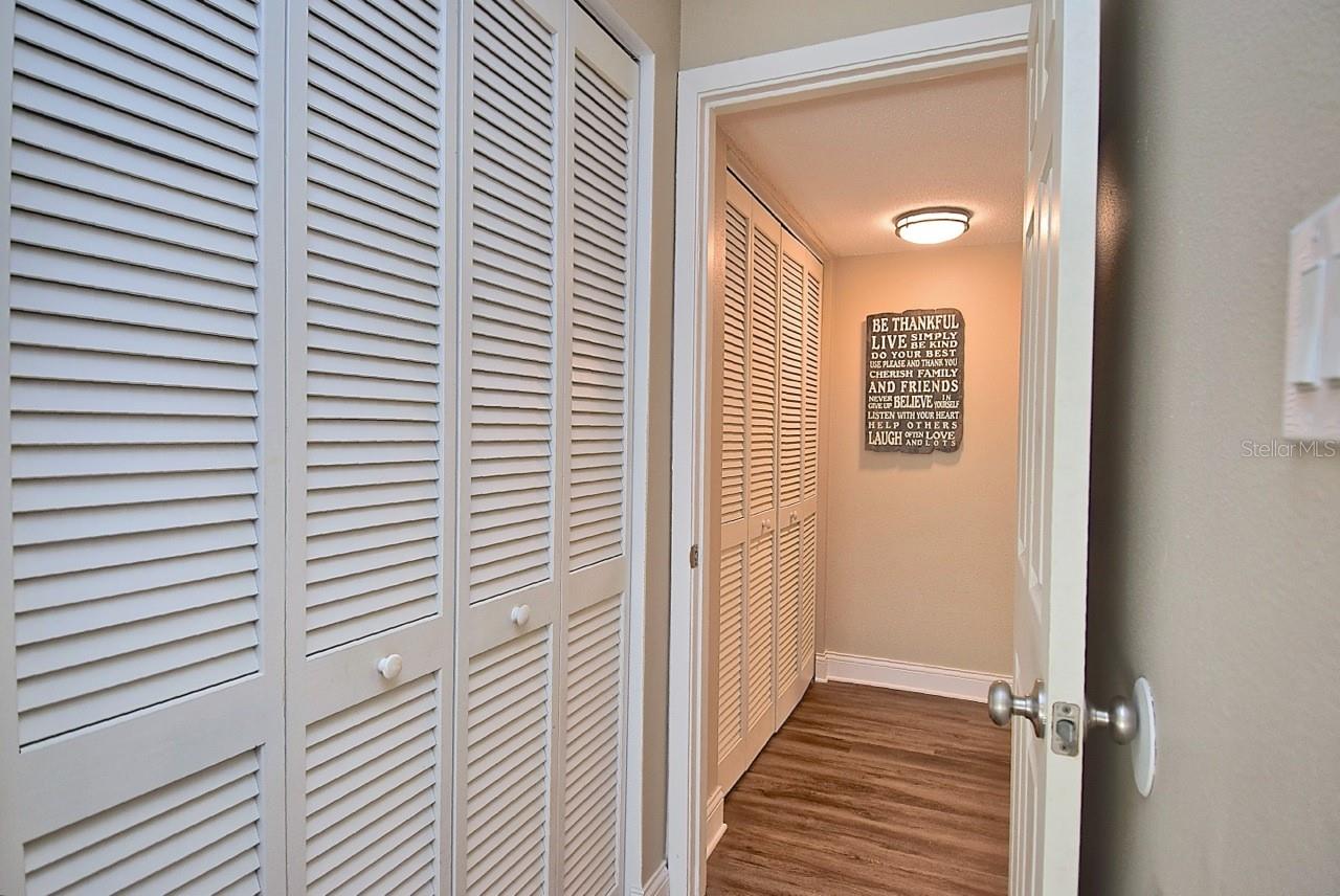 Image 19 of 32 For 2121 Wood Street 201