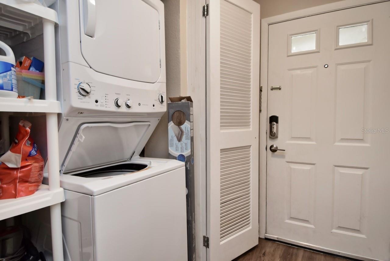 Image 23 of 32 For 2121 Wood Street 201