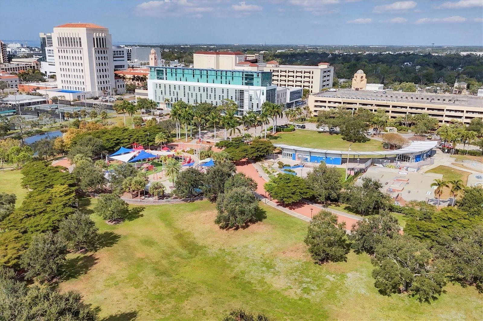 Image 31 of 32 For 2121 Wood Street 201