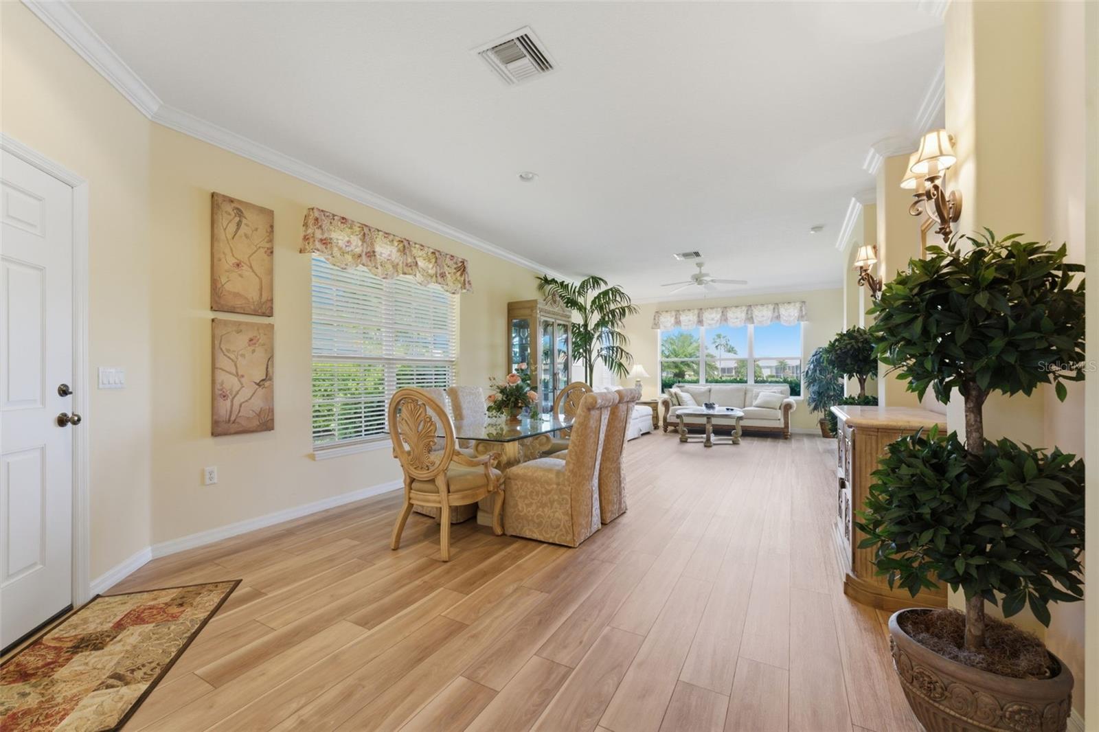 Image 11 of 26 For 4924 Whispering Oaks Drive