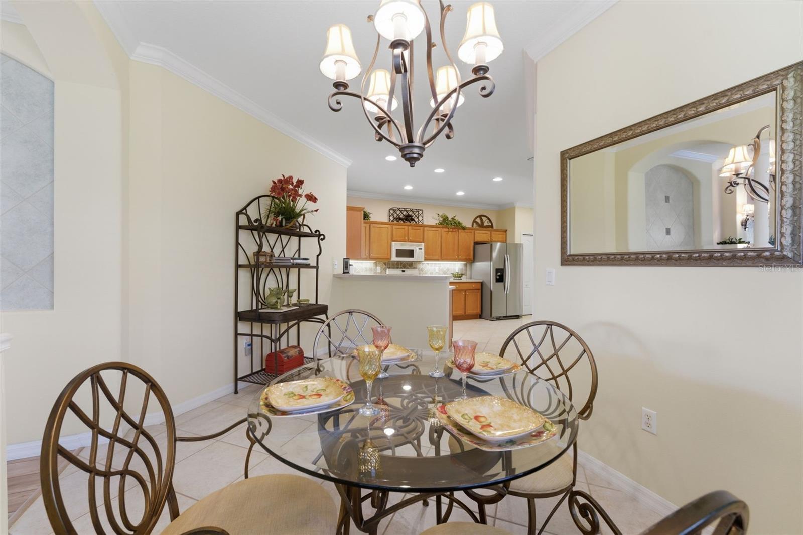 Image 13 of 26 For 4924 Whispering Oaks Drive