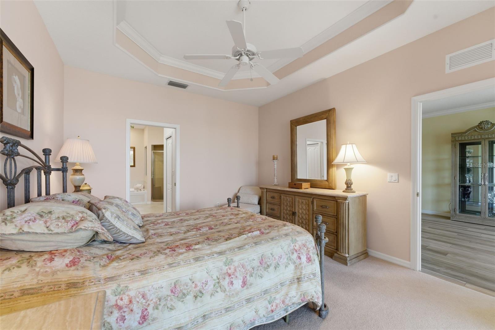 Image 15 of 26 For 4924 Whispering Oaks Drive