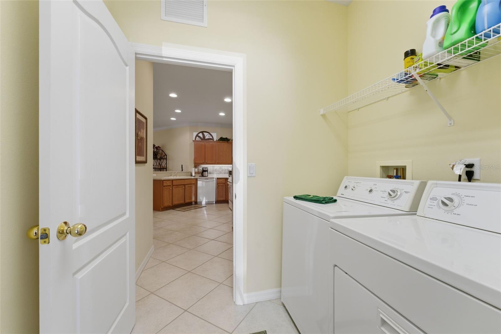 Image 22 of 26 For 4924 Whispering Oaks Drive