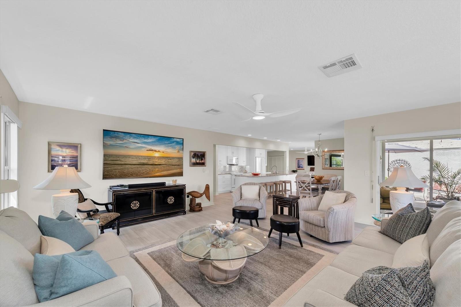 Image 14 of 48 For 7410 9th Avenue W 7410