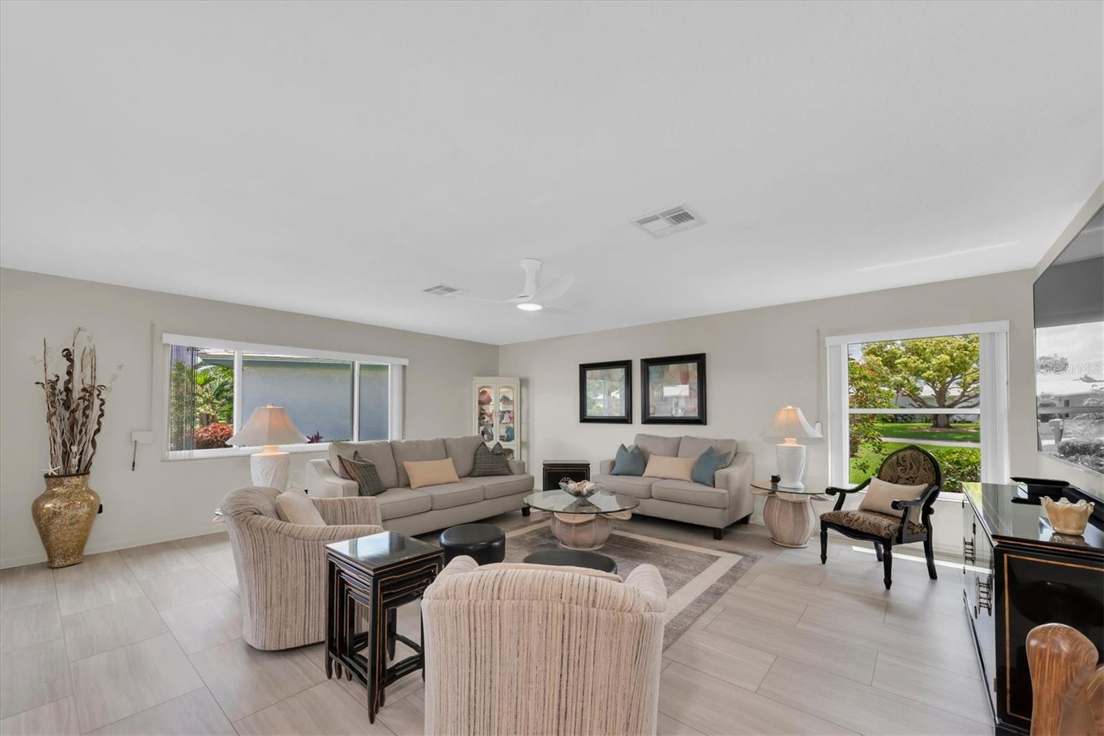 Image 15 of 48 For 7410 9th Avenue W 7410