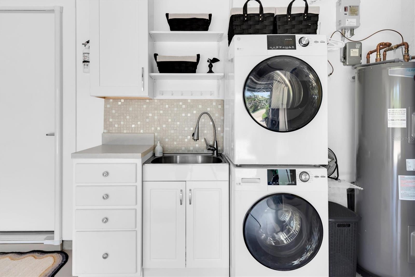 Image 30 of 48 For 7410 9th Avenue W 7410