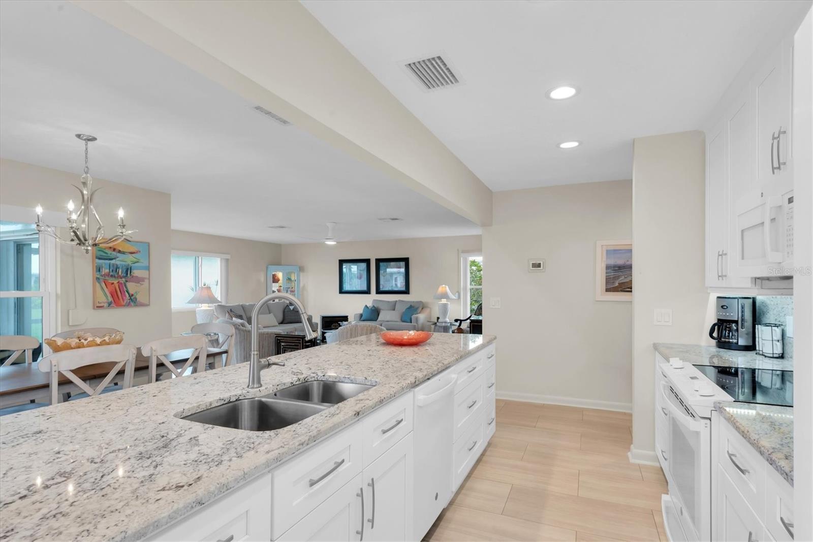 Image 6 of 48 For 7410 9th Avenue W 7410