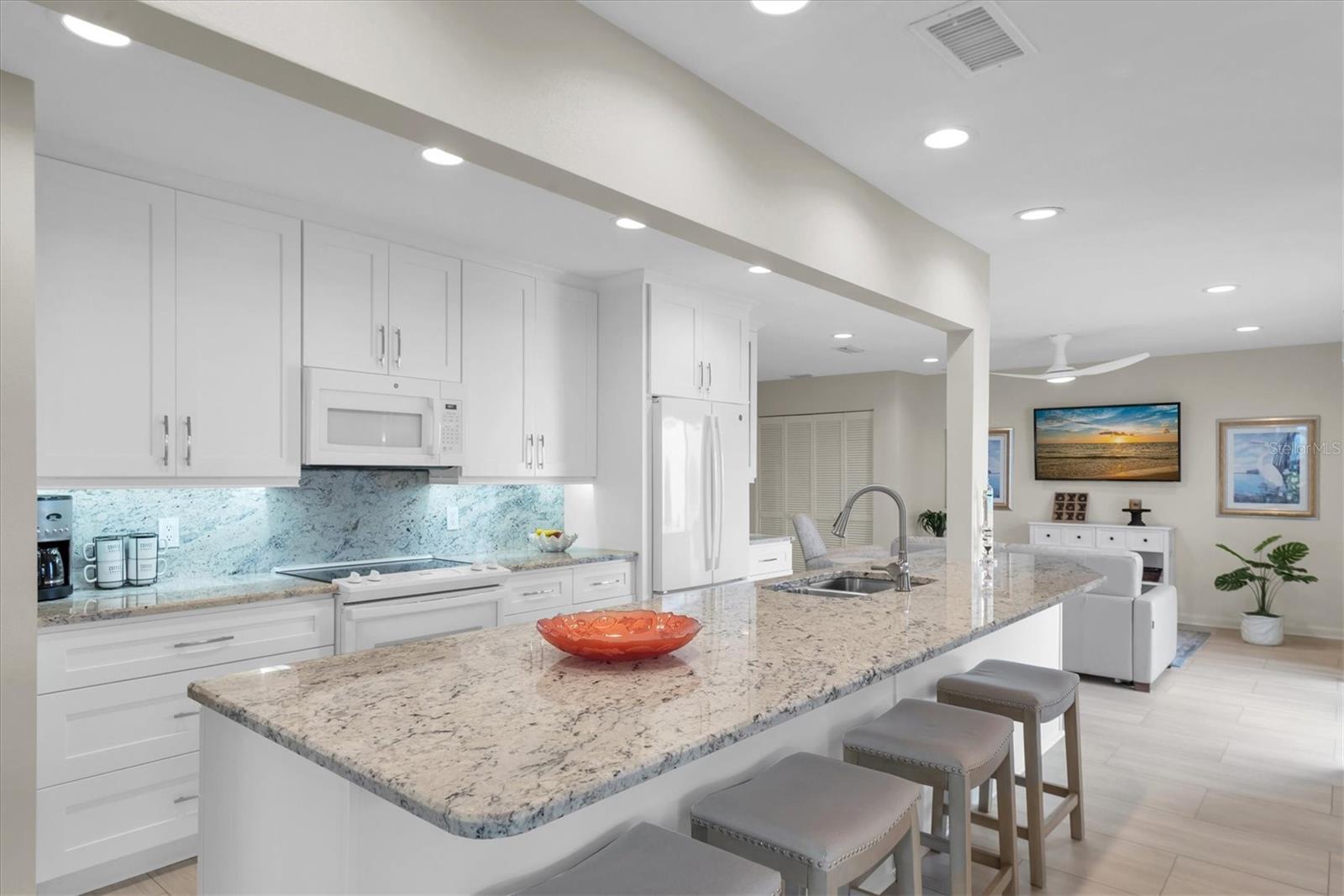 Image 7 of 48 For 7410 9th Avenue W 7410