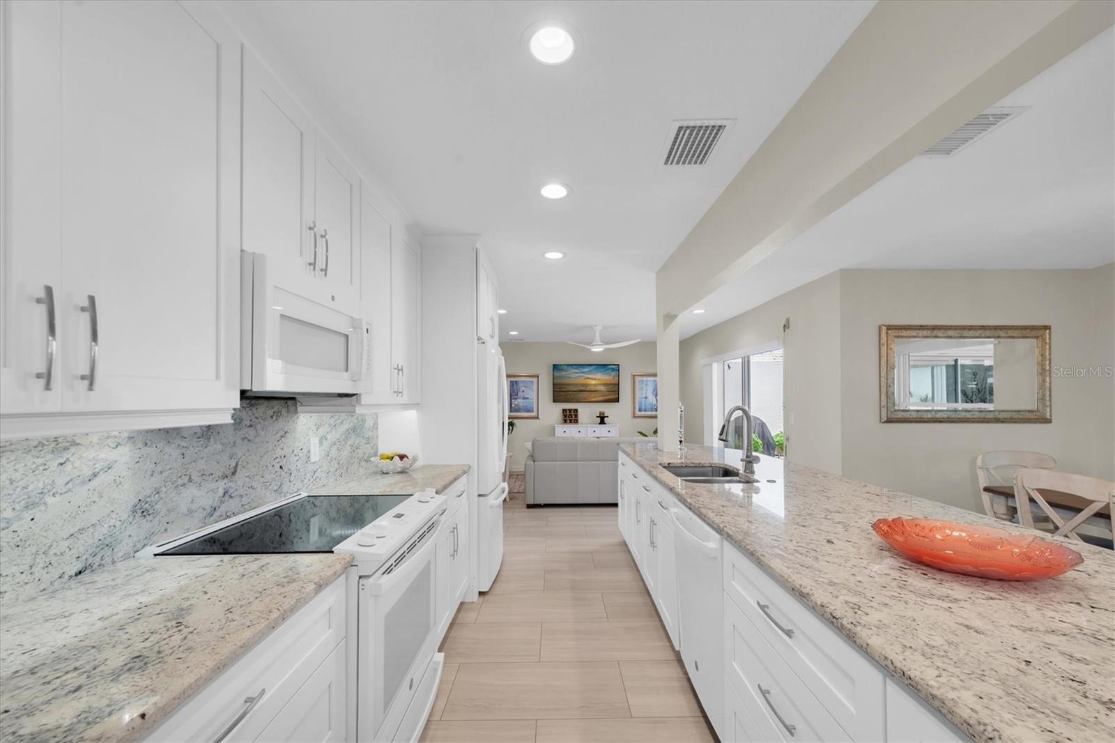 Image 9 of 48 For 7410 9th Avenue W 7410