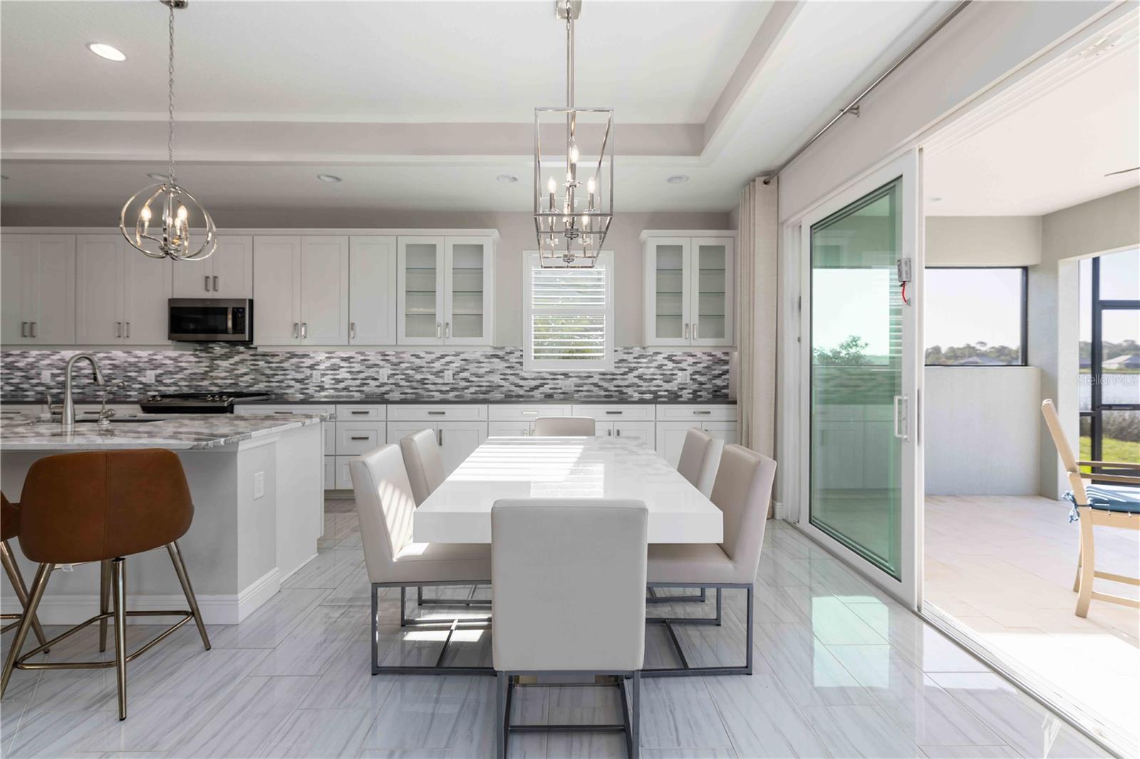 Image 15 of 50 For 993 Crosswind Avenue