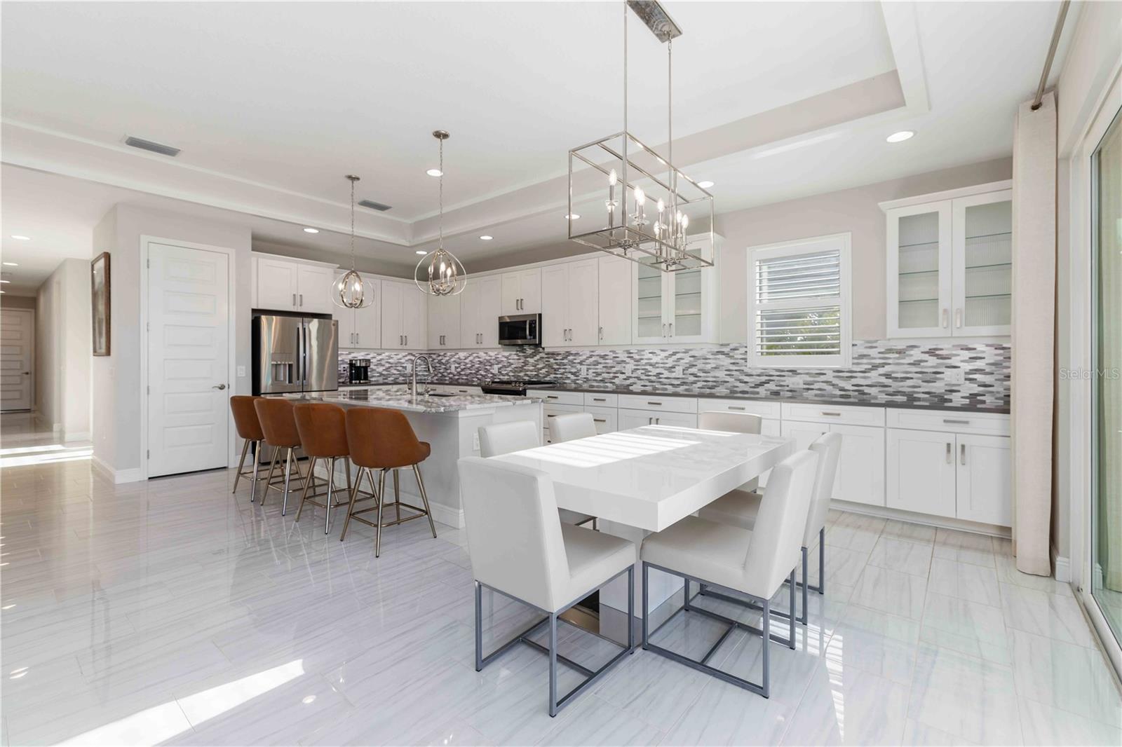 Image 16 of 50 For 993 Crosswind Avenue