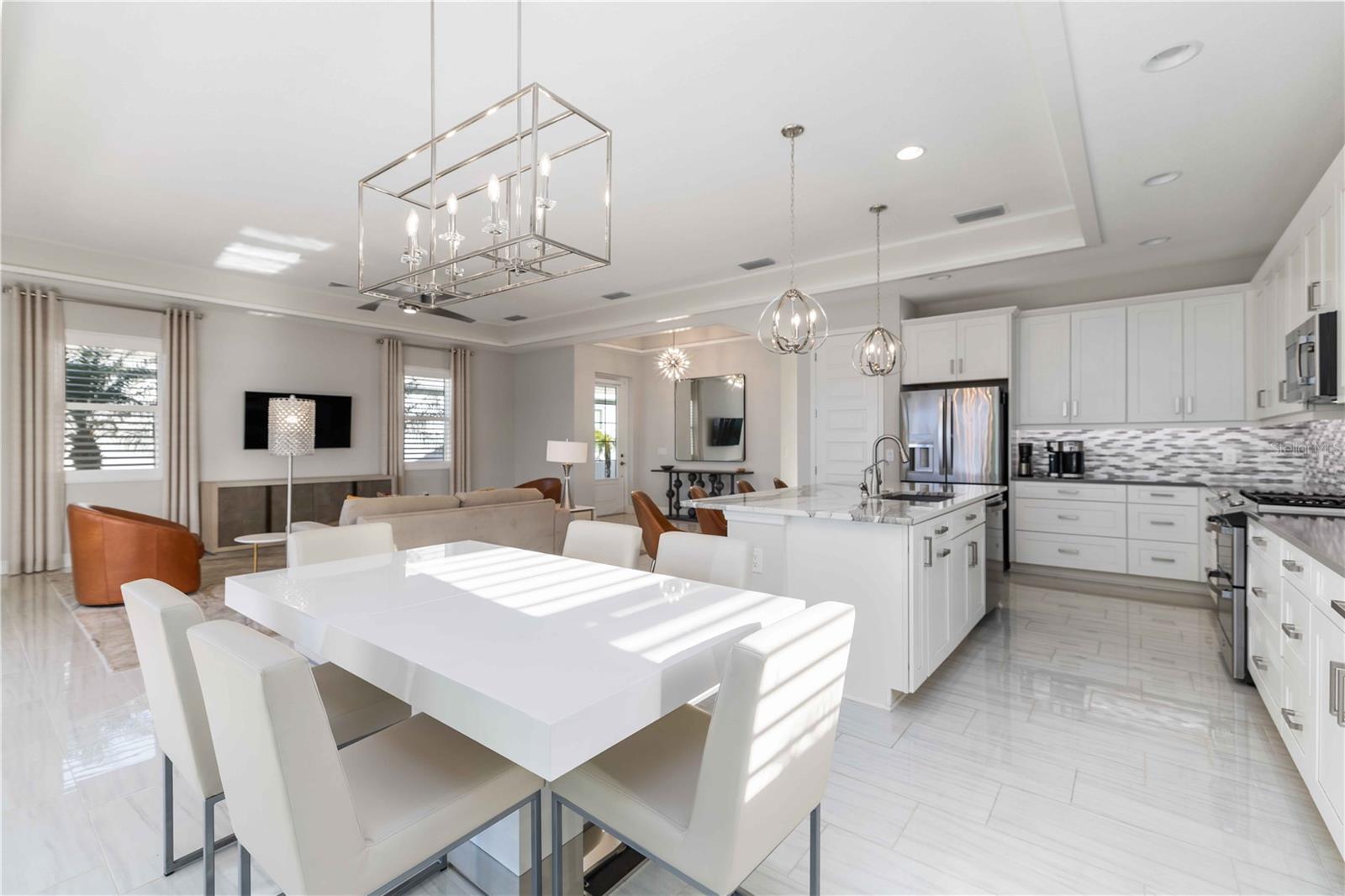 Image 17 of 50 For 993 Crosswind Avenue