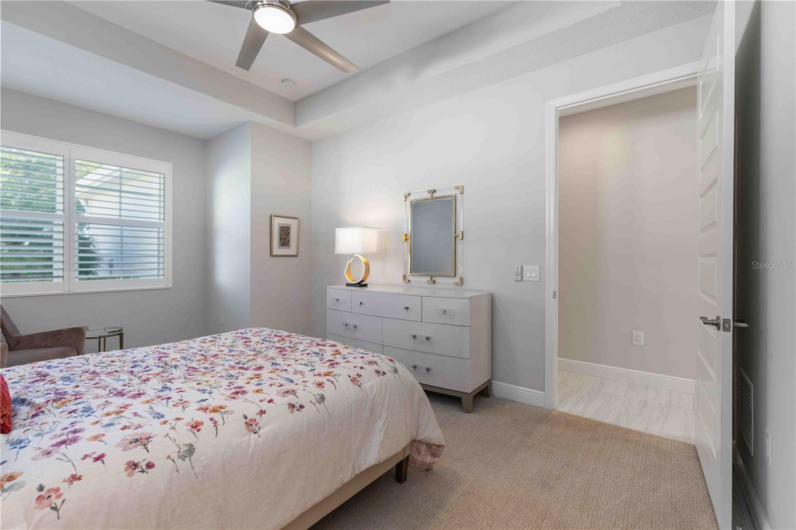 Image 27 of 50 For 993 Crosswind Avenue