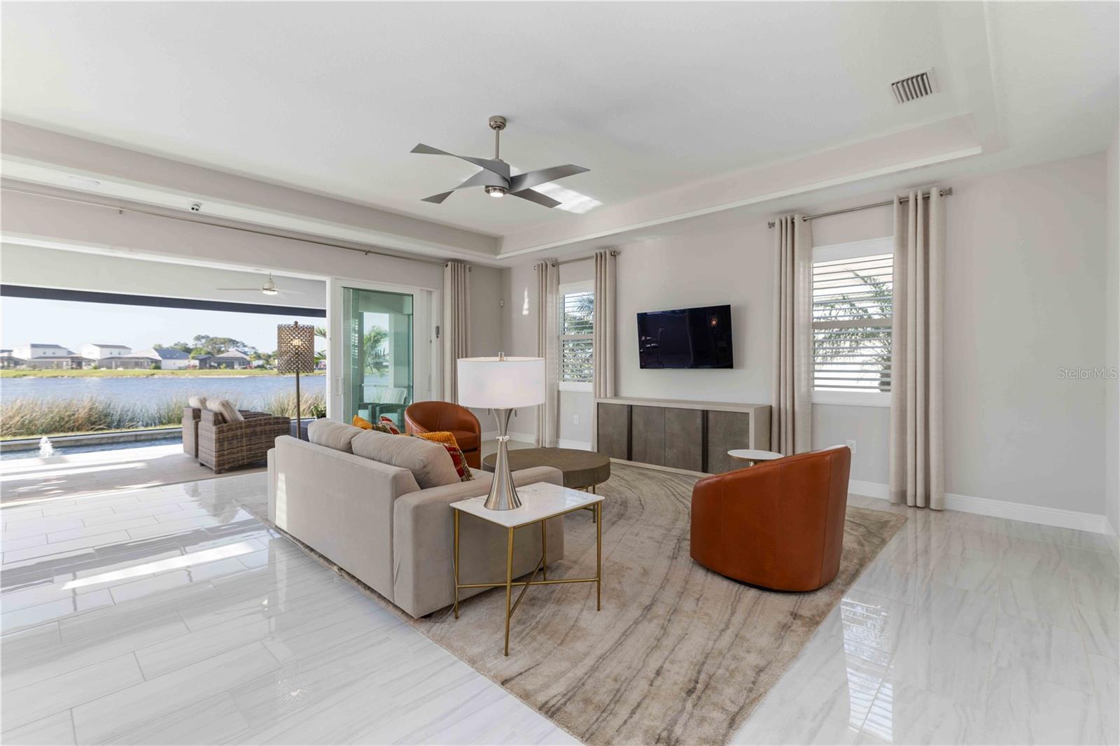 Image 7 of 50 For 993 Crosswind Avenue