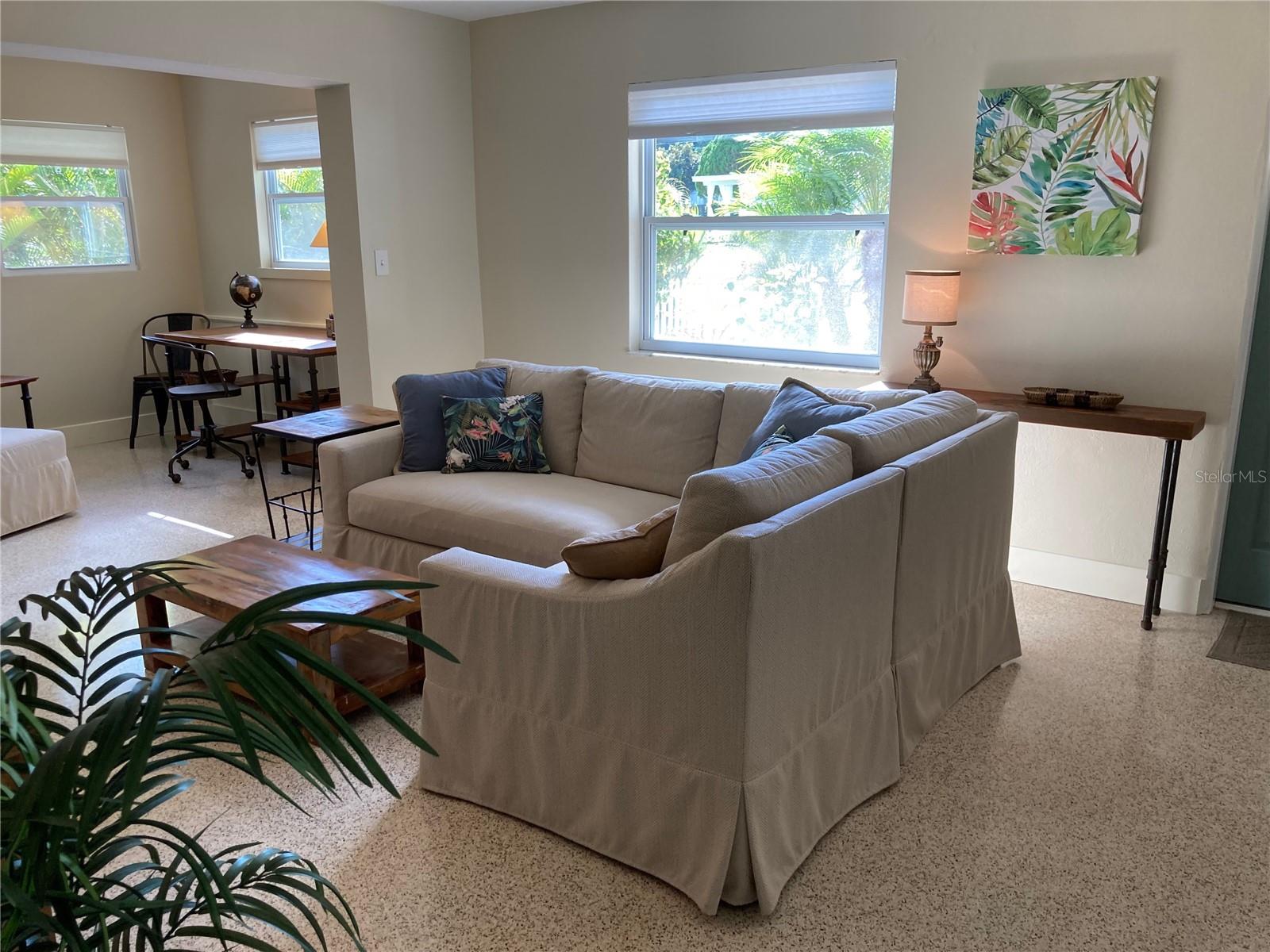 Image 13 of 45 For 1415 School Avenue