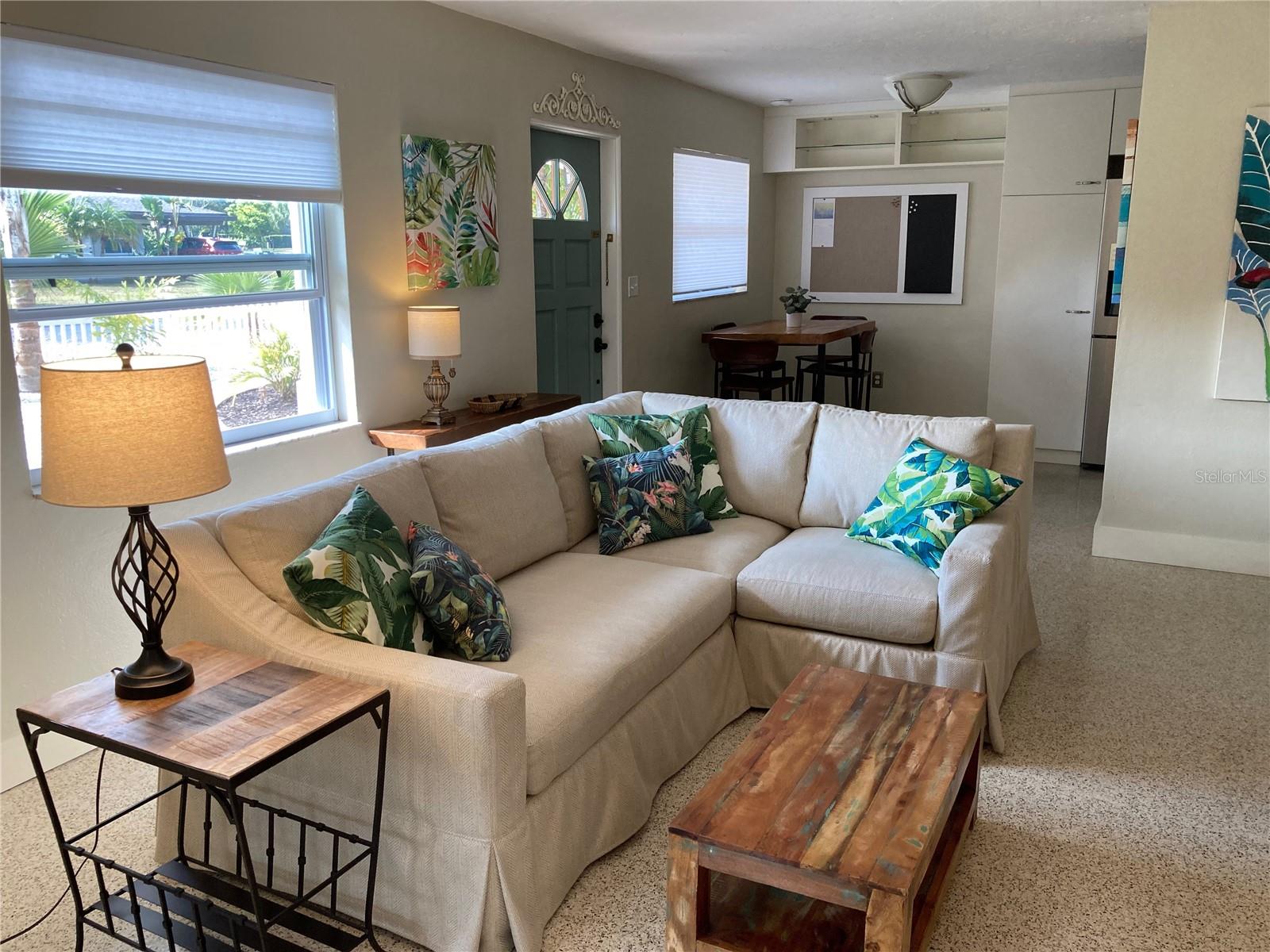 Image 14 of 45 For 1415 School Avenue