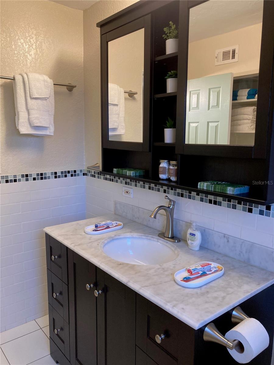 Image 37 of 45 For 1415 School Avenue