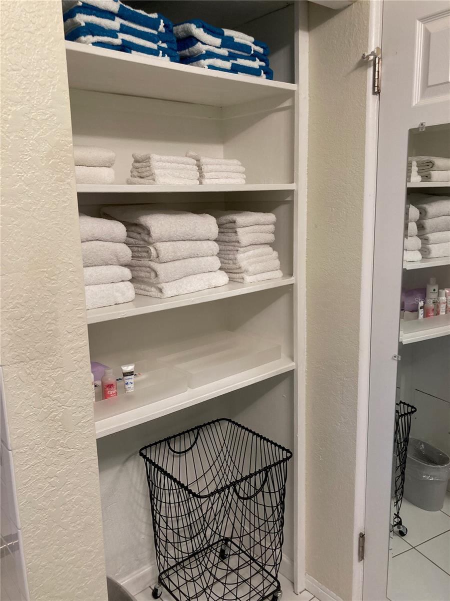 Image 41 of 45 For 1415 School Avenue