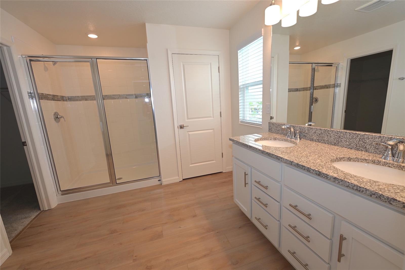 Image 18 of 25 For 9533 Sandy Bluffs Circle