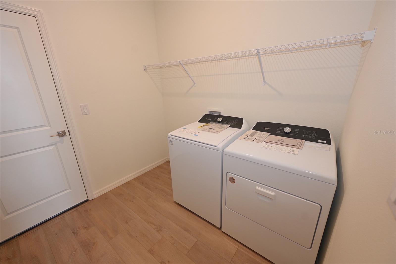 Image 19 of 25 For 9533 Sandy Bluffs Circle