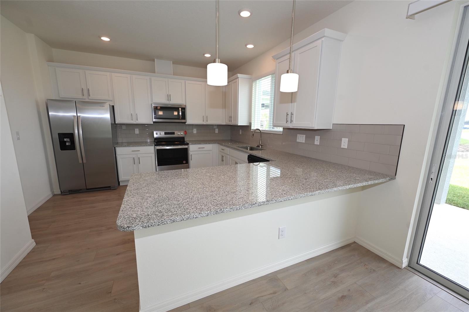 Image 4 of 25 For 9533 Sandy Bluffs Circle