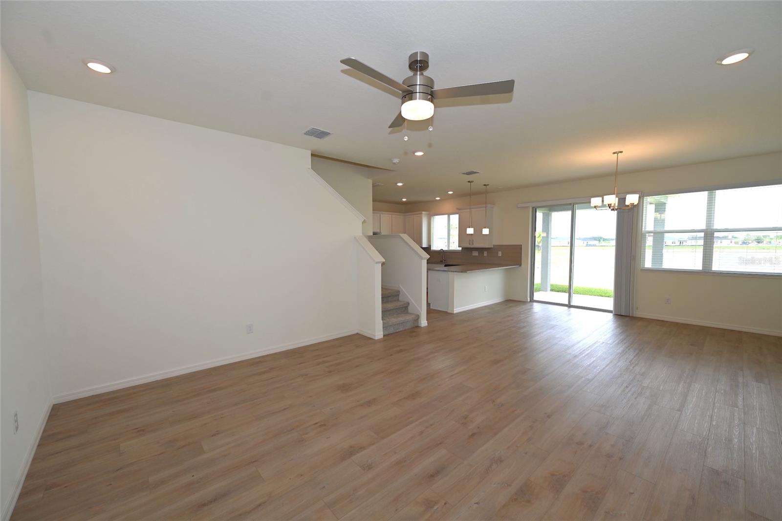 Image 5 of 25 For 9533 Sandy Bluffs Circle