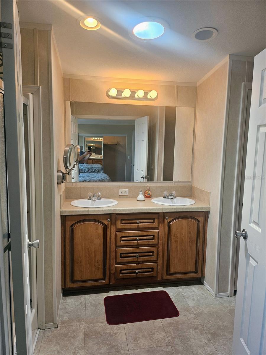 Image 33 of 76 For 3319 Overcup Oak Terrace