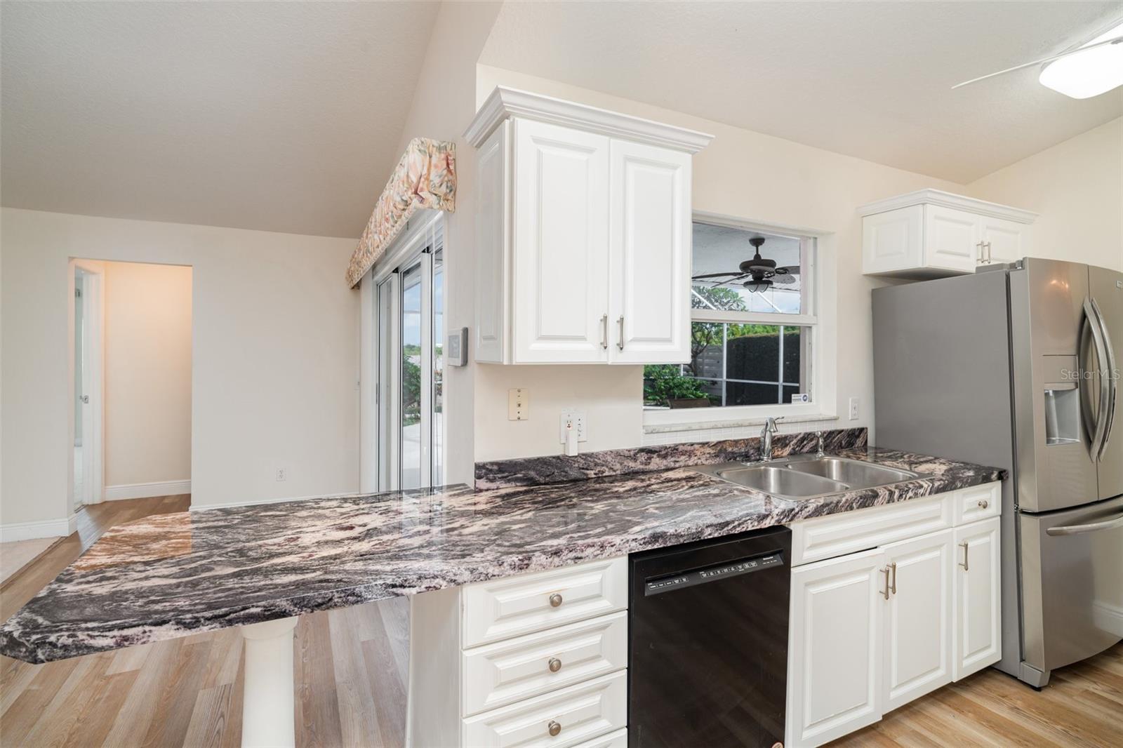 Image 5 of 23 For 4817 61st Avenue Drive W