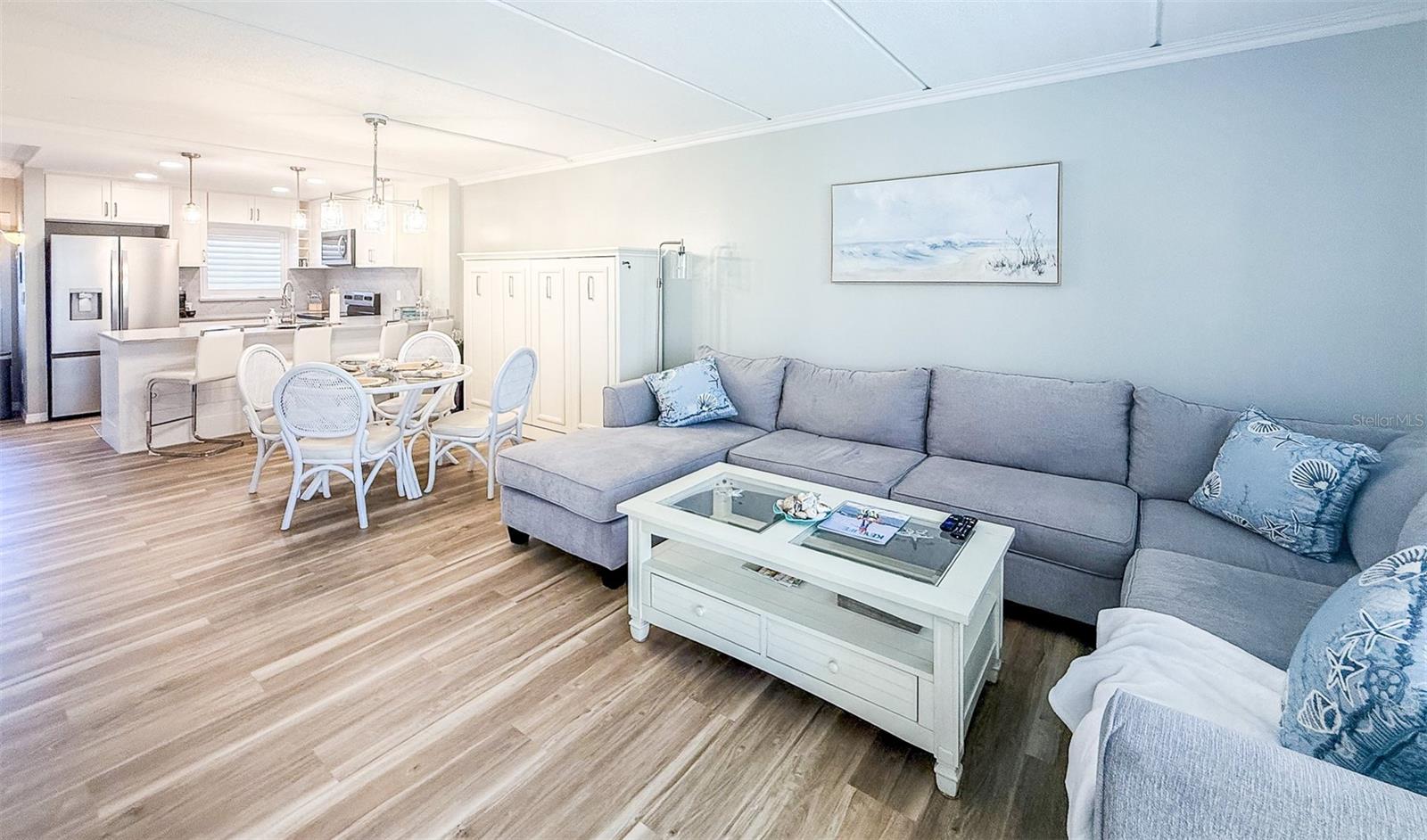 Image 12 of 29 For 845 Benjamin Franklin Drive 202