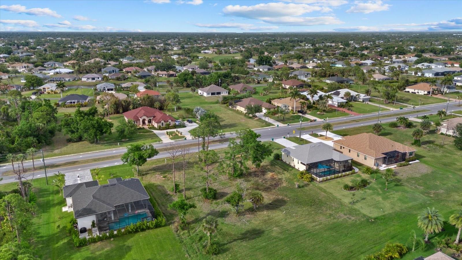 Image 6 of 9 For 170 Rotonda Boulevard E