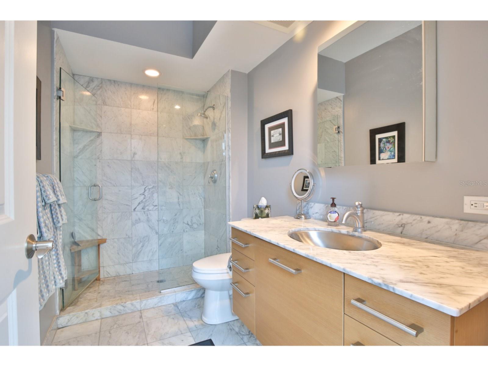 Image 15 of 22 For 1350 Main Street 204