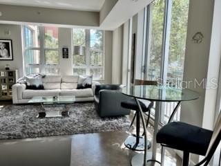 Image 5 of 22 For 1350 Main Street 204