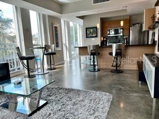 Image 8 of 22 For 1350 Main Street 204