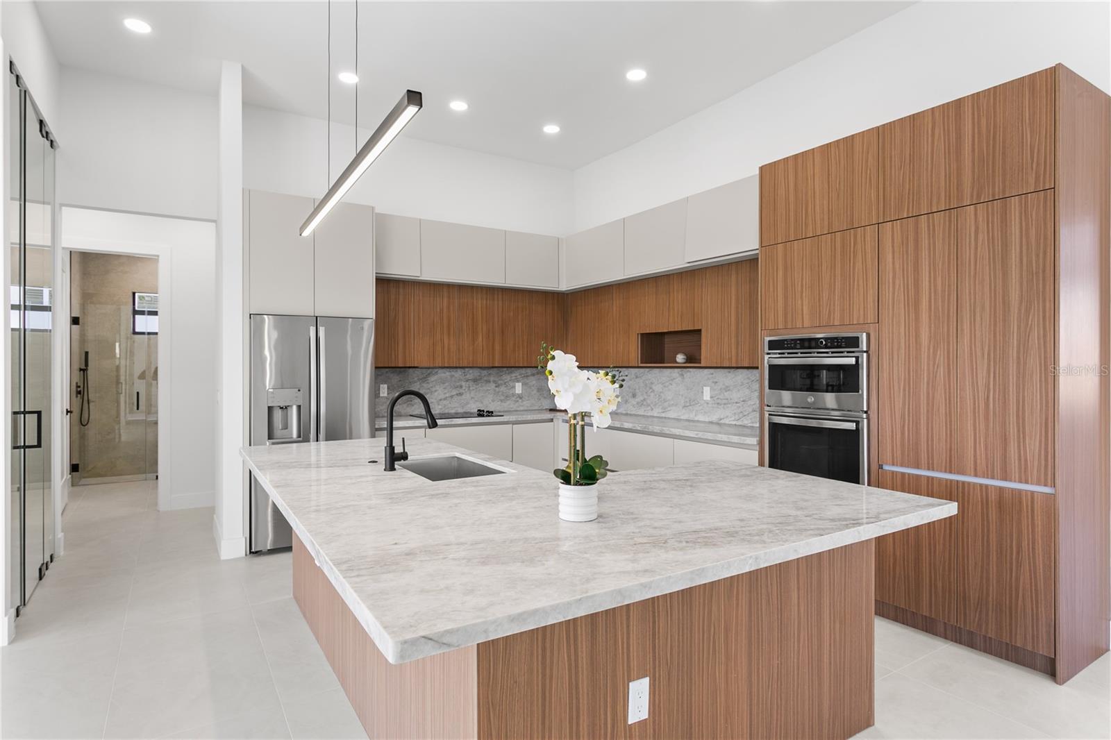 Image 15 of 47 For 3300 1st Terrace